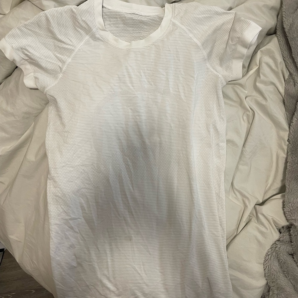 Lululemon swiftly tech tee